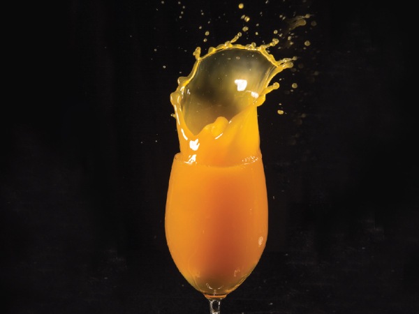 無限暢飲含羞草雞尾酒新幣 30 元